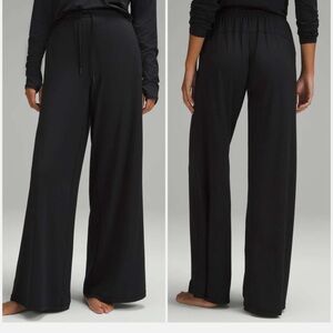 Lululemon Athletica Black Relaxed Pants